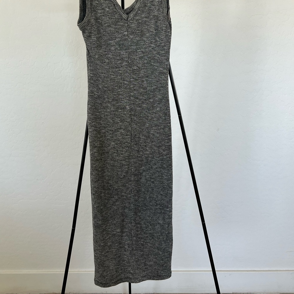 TARGET DRESS - Picture 2 of 3